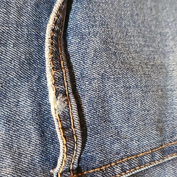 Indigo Rising Slightly Distressed Denim Shorts Size 5/27 - Picture 3 of 11